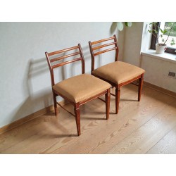 Pair of Mid-Century Retro Dining Chairs – Solid Wood Frame with Tan Vinyl Upholstered Seats | FurniCape