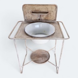 Metal Wash Stand with...