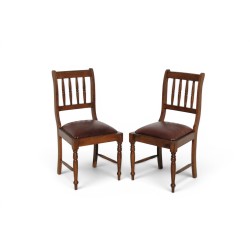 Set of 4 Solid Oak Spindle Back Dining Chairs with Kudu Leather Seats | FurniCape