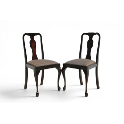 Set of 4 Mid Century Dining Room Chairs with Queen Anne Legs | FurniCape